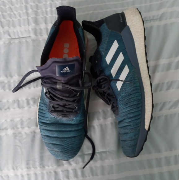 Adidas boost solar edge